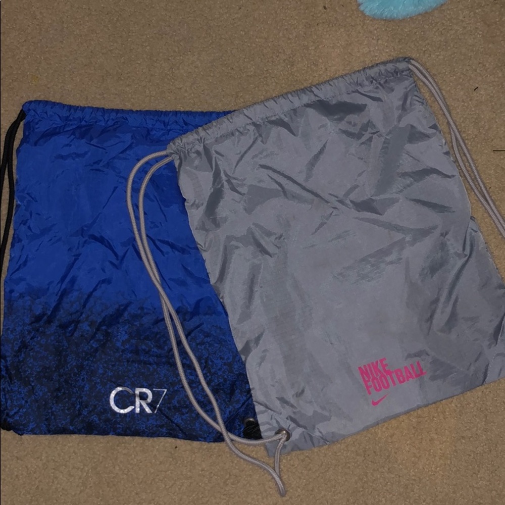 One time offer !! Two Nike bags!!